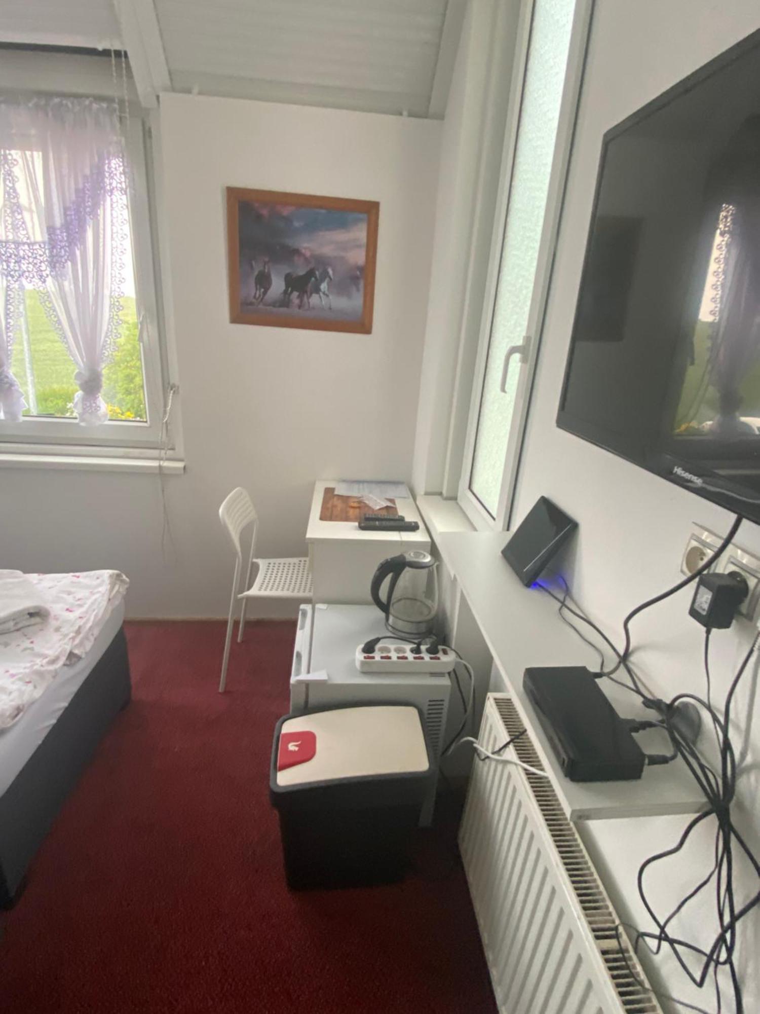 Homestay U Hanky Zdiby Exterior foto