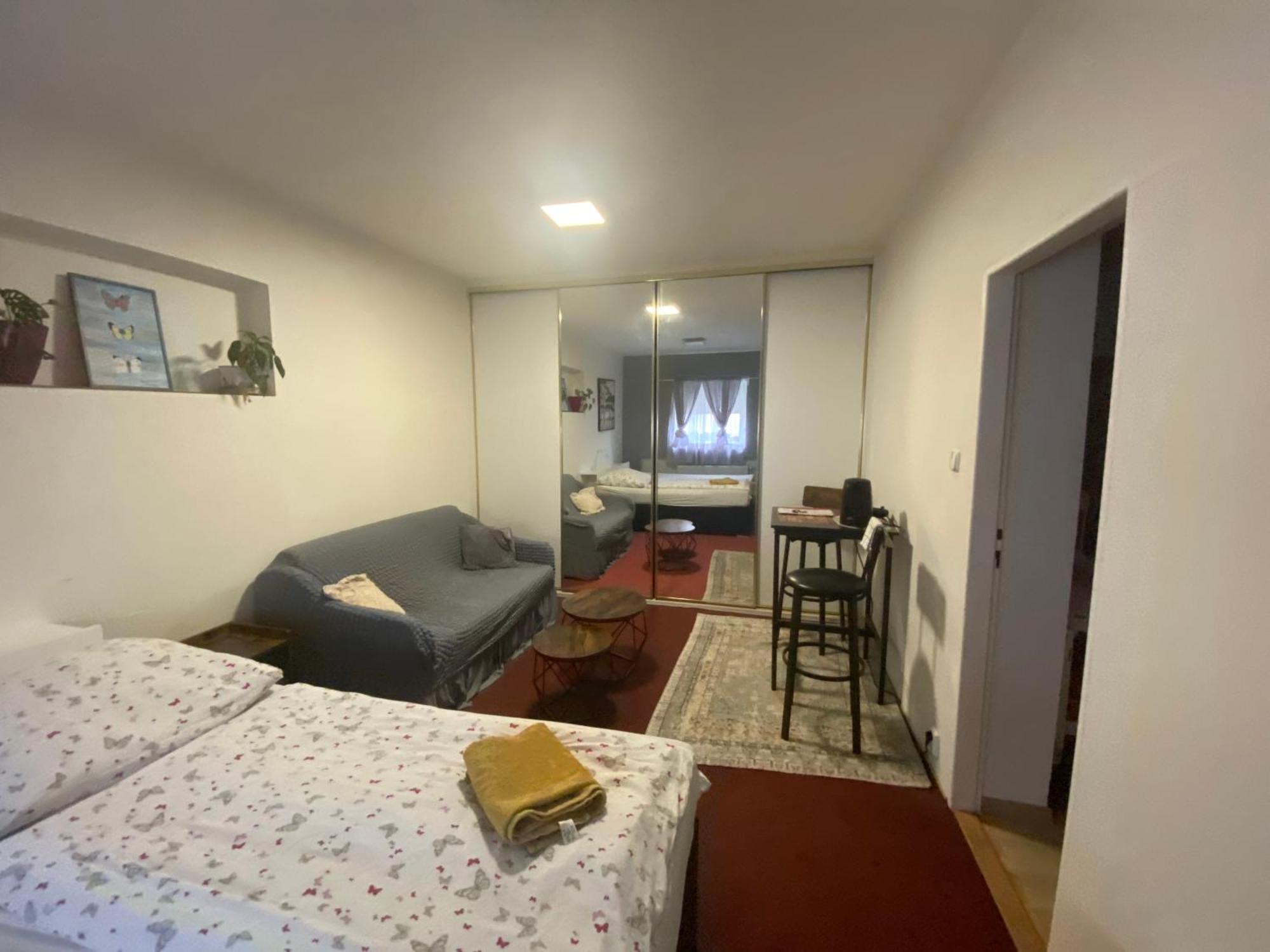 Homestay U Hanky Zdiby Exterior foto